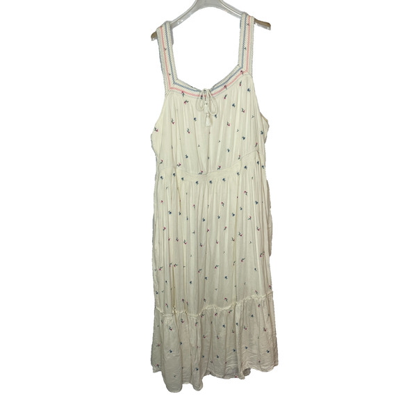 Women's 3X Old Navy Floral Embroidered Square Neck Ivory Tiered Maxi Dress - Picture 1 of 6